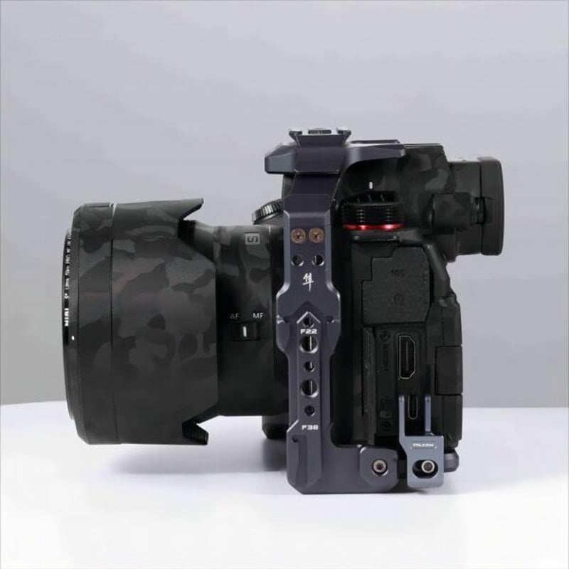 【新品同様】Falcam 3401 カメラケージ Lumix S5II用 イメージビジョン、FALCAMのLUMIX S5II用クイックリリースカメラ