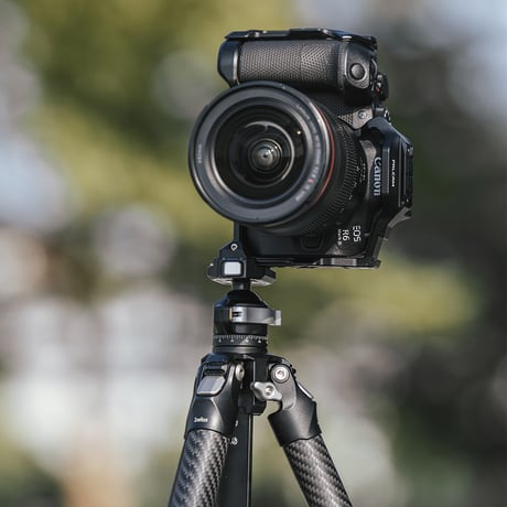 FC4802B Canon EOS R6 Mark III /R5 Mark II/R5/R5C/ R6/ R6II/用 クイックリリースカメラケージ