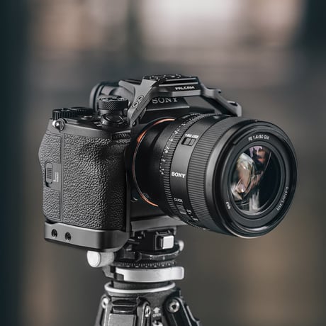 FC3605B  SONY α7 V / α7R V / α7 IV用 クイックリリースカメラケージ