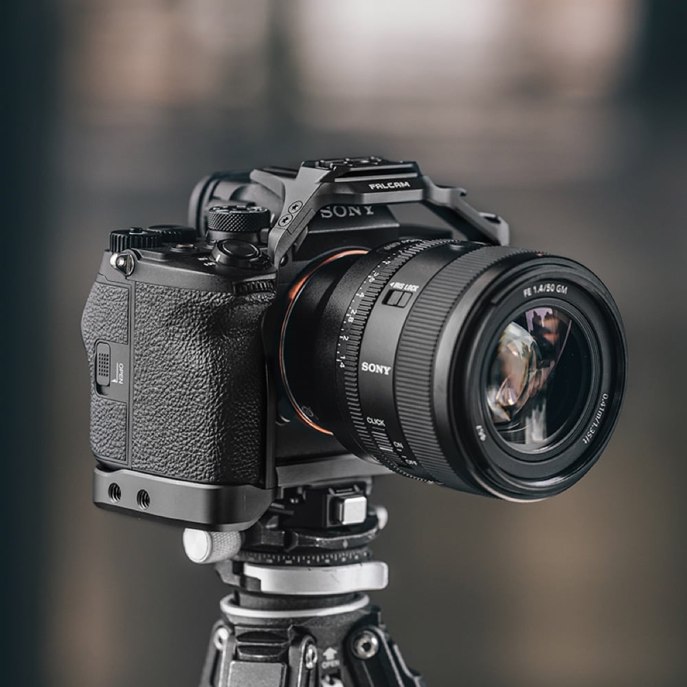 2026年2月20日発売】FC3605B SONY α7 V / α7R V / α7 I