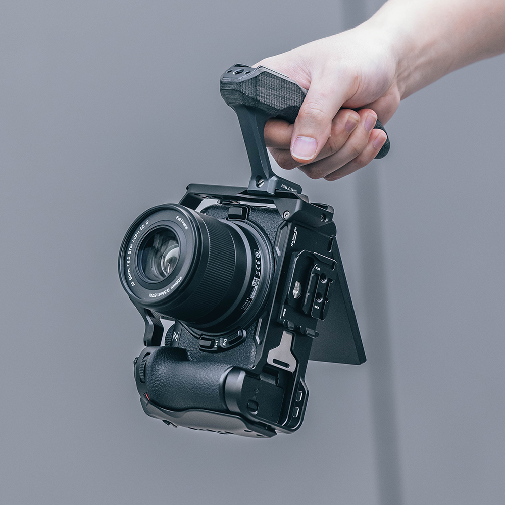 2025年7月31日発売】FC5402 NIKON Z5II用カメラケージ (F22&F38
