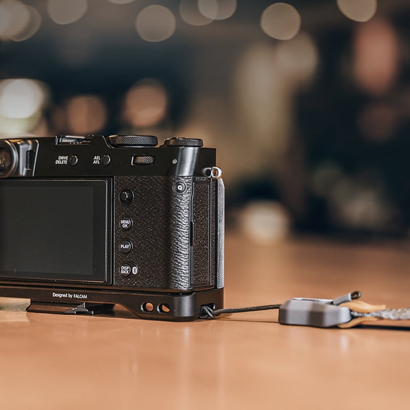 FC4305 FUJIFILM X100VI用 L型グリップ(クラシックブラック FC4305 FUJIFILM X100VI用 L型グリップ(クラシックブラック