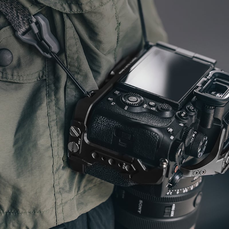 FC3605B SONY α7 V / α7R V / α7 IV用 クイックリリースカメラ