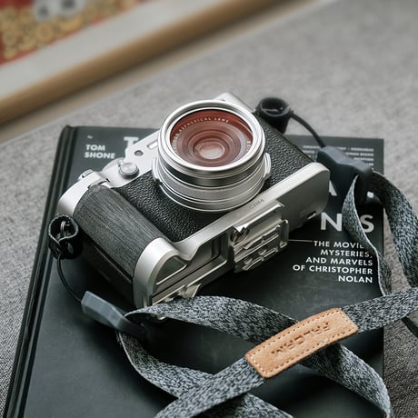 FC4305 FUJIFILM X100VI用 L型グリップ(シルクシルバー)