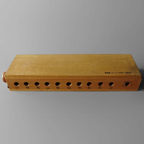 NA007　MULTIPLIER & DIVIDER PENCIL BOX