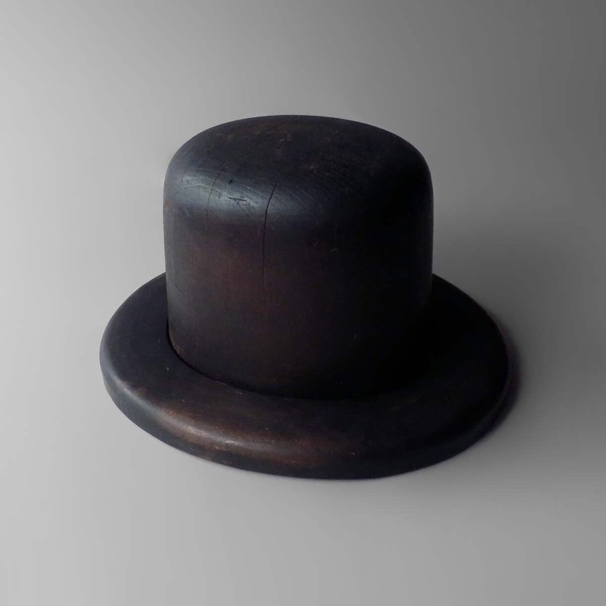 帽子　木型　下りブリム　58cm HEADS×ほりにし×THE FACTORY MADE】COOL DOTS LONG VISOR CAP