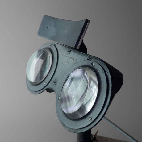 ND167　イギリス製 眼科検査器