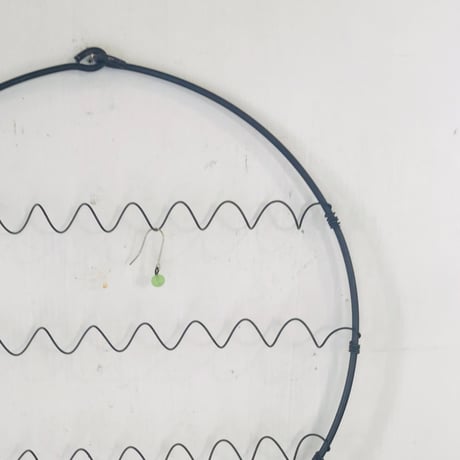 masao seki wire wreath