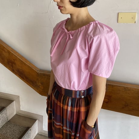 Puff Sleeve Gathered Neck Tops Beige パフスリーブギャザーネックトップスベージュ