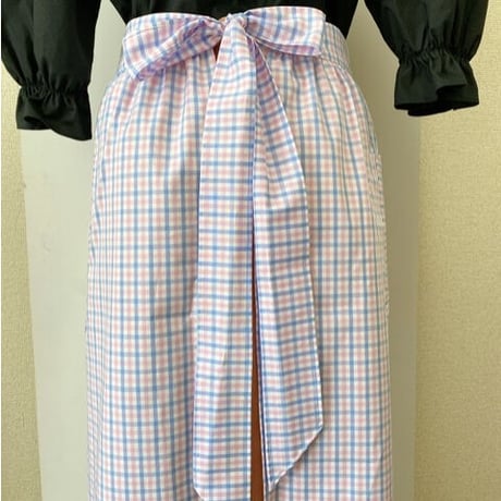 Marie & Margaret “Amy” skirt apron pink gingham