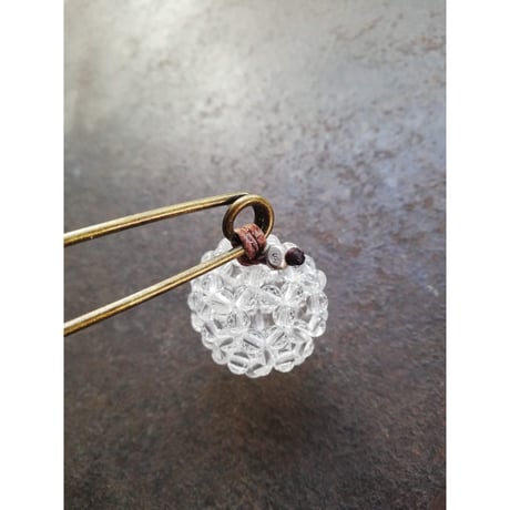 fullereneフラーレン水晶ピンブローチ(marsa*original fullerene book付)