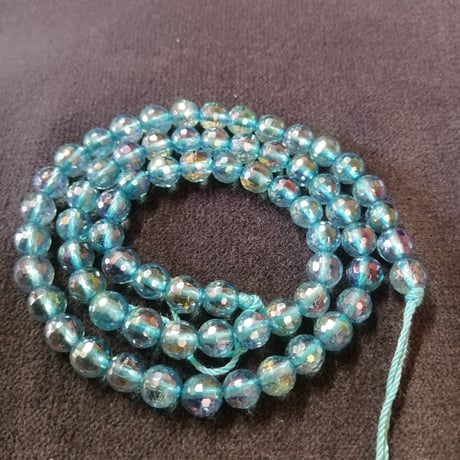 天然石　アクアオーラ　カット玉4mm