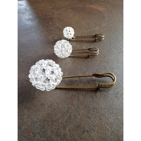 fullereneフラーレン水晶ピンブローチ(marsa*original fullerene book付)