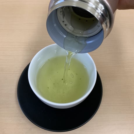 茶葉ストッパーつきステンレスマグ　SM-JT34YS-PX