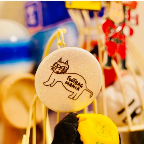 Taishi Ishida Original Art Pin Badge | Glitter Cat