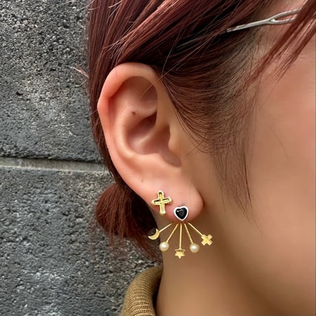Tiny cross pierce (1P)