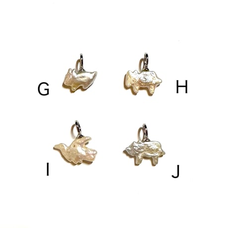 Animal cookies pearl charm