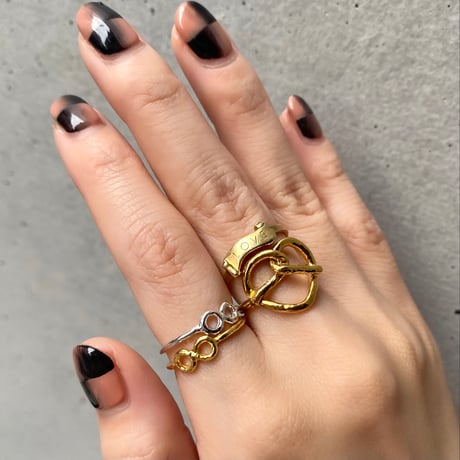 Infinity ring