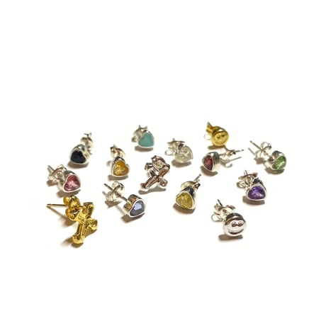 Tiny cross pierce (1P)
