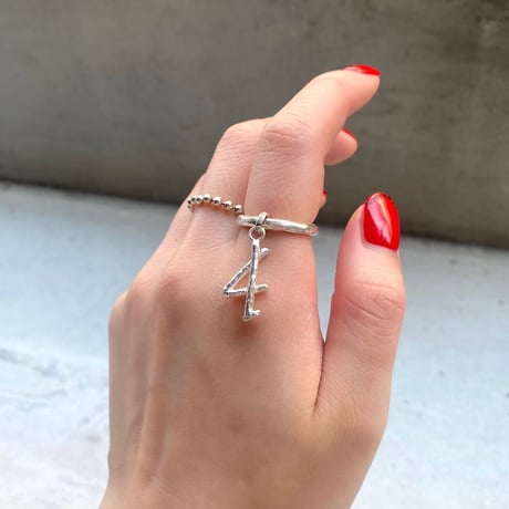 Ear cuff