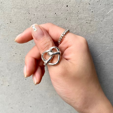 Pretzels ring〈Large〉