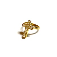 Pearl cross ring
