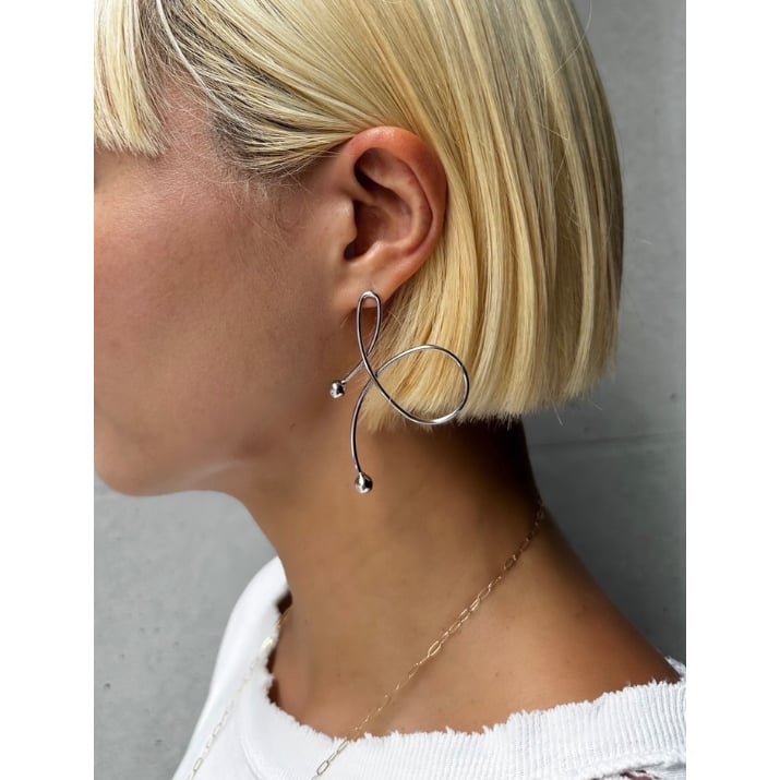 Drawing pierce (set) | nananbijouxxx