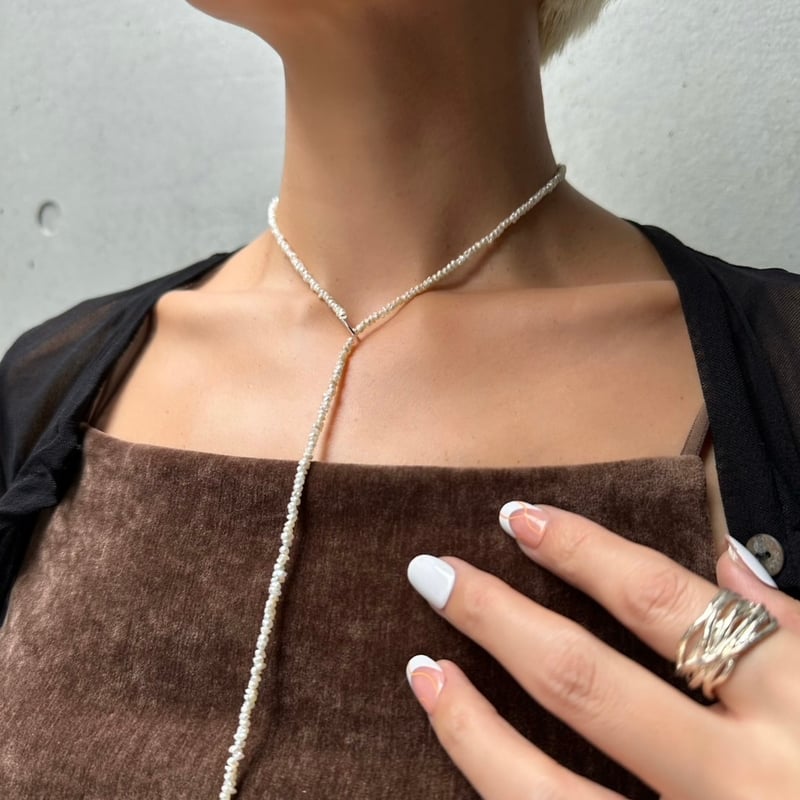 Super long pearl necklace | nananbijouxxx