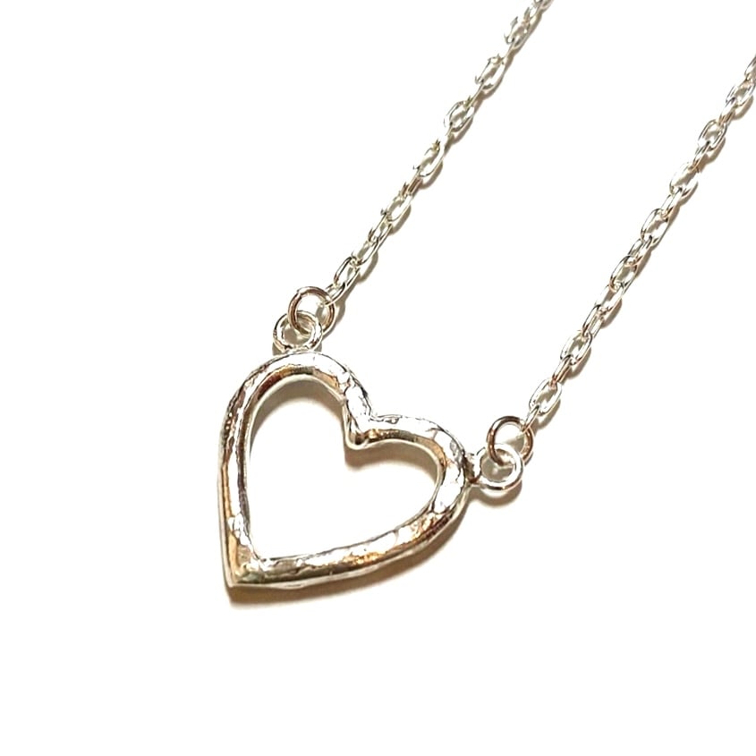 Open heart necklace〈Small〉 | nananbijouxxx