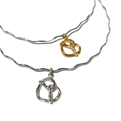 Pretzels charm〈Small〉