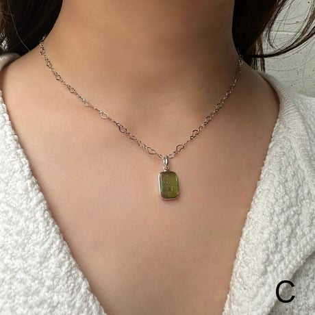 Tourmaline Charm Flame