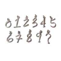 Initial charm〈Silver〉(数字/？)
