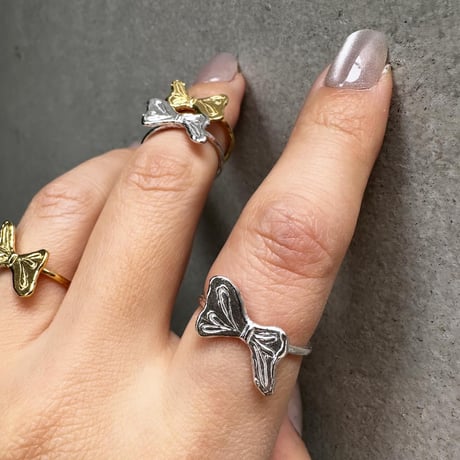Bow fly ring