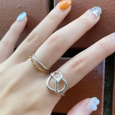 Pattern ring