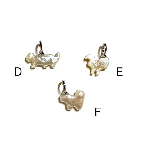 Animal cookies pearl charm