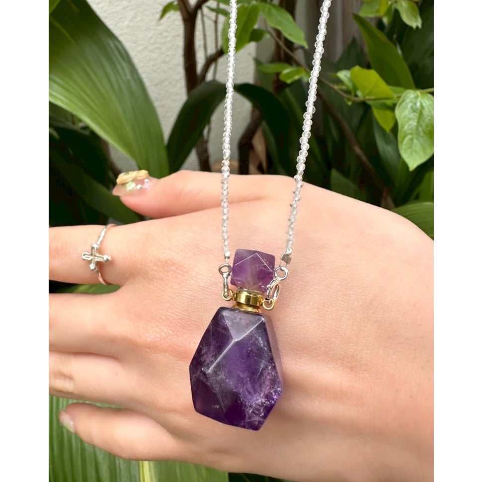 Long stone necklace | nananbijouxxx