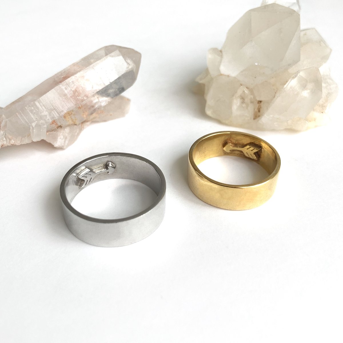 Stamp ring / Arrow | nananbijouxxx