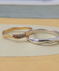 結婚指輪　MC-1103s-K18YG ダイヤ5石 と MC-1103