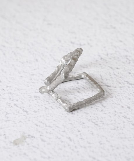 satela  スクエア イヤーカフ EC-SQ-01B 片耳販売