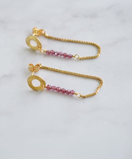 【耳飾り展 期間限定商品】satela ガーネットのピアス mks-26-24