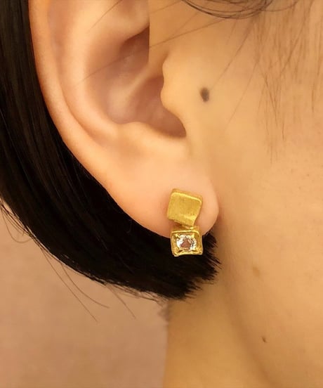satela  スクエア ピアス・イヤリング P-SQ-11