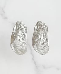 【耳飾り展 期間限定商品】satela ノスタルジーのピアスorイヤリング mks-26-17