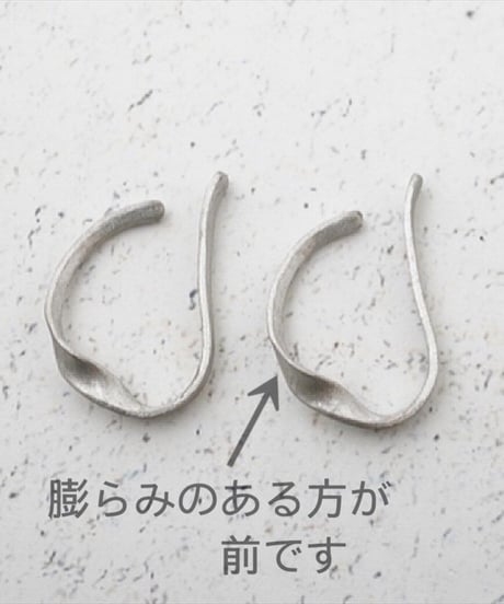 satela 風 イヤーカフ EC-KAZ-01B 両耳販売