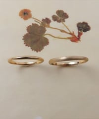 結婚指輪　MK-1313s-K18YG と MK-1313-K18YGつや消し加工