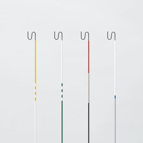 四月の魚 & PAPIER LABO.〈WIRE CALENDAR STAND〉
