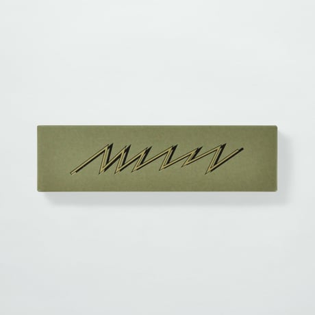 YUI TAKADA〈PEN CASE〉（12TYPES）