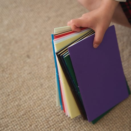 A FEW KEEPING〈THREE-HOLE PAMPHLET〉