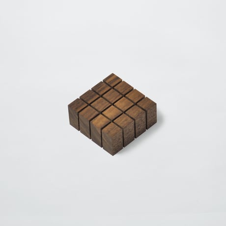 MASAO SEKI〈WOOD CARD STAND〉（2TYPES）