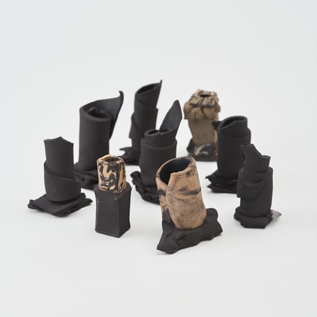 TÜLAY KULBAY〈 PEN STAND 〉