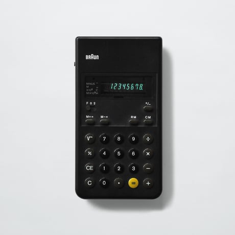 BRAUN〈ET22 CALCULATOR〉